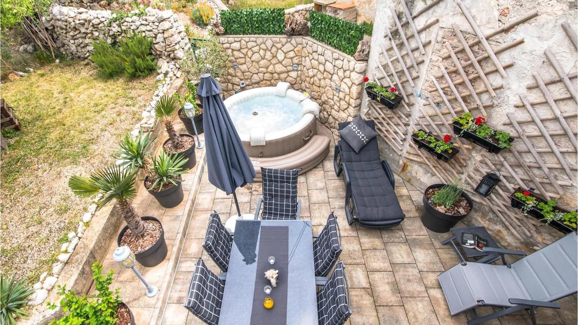 別荘 Beautiful Home In Miholascica With Jacuzzi クロアチア
